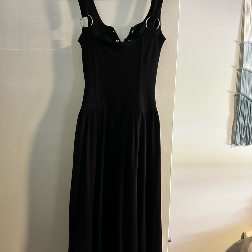 Dollhouse Midi Dress - Picture 7 of 7